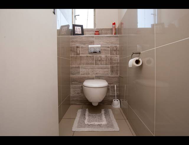 2 BEDROOM APARTMENT RENTED IN MORNINGSIDE